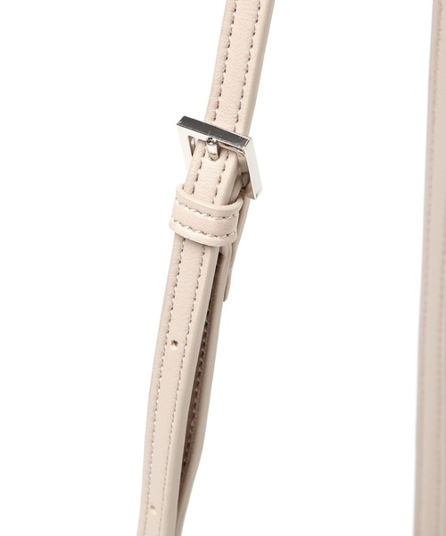 LAKOLE（ラコレ）の「フェイクレザータテ型ショルダーバッグ / LAKOLE（ショルダーバッグ・メンズ・ライトグレー/ブラック/その他9・FREE）」の13枚目の写真