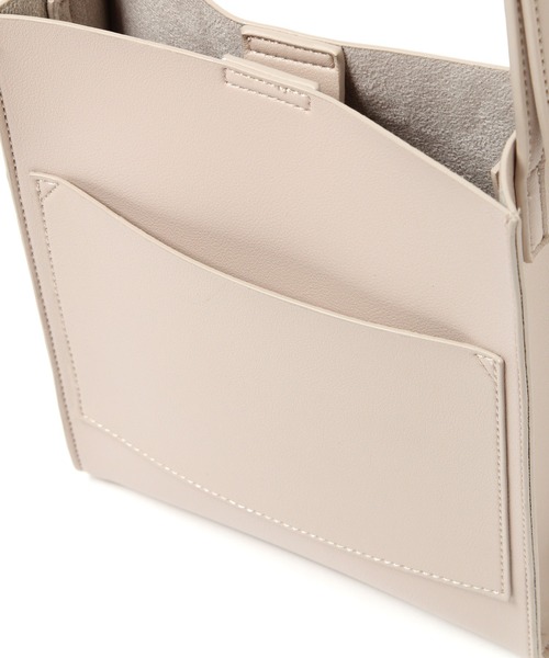 LAKOLE（ラコレ）の「フェイクレザータテ型ショルダーバッグ / LAKOLE（ショルダーバッグ・メンズ・ライトグレー/ブラック/その他9・FREE）」の14枚目の写真