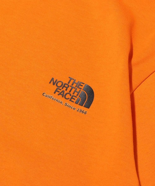 THE NORTH FACE（ザノースフェイス）の「THE NORTH FACE S/S HISTORICAL LOGO TEE / ザ・ノース・フェイス ショートスリーブ ヒストリカル ロゴ ティー（Tシャツ/カットソー・メンズ・オレンジ/オリーブ/ブラック/ホワイト・S/M/L/XL）」の10枚目の写真