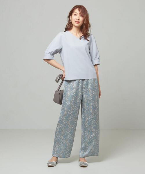 closet story(クローゼットストーリー)の「<closet story> ウェザークロス Vネック 5SL ブラウス(シャツ/ブラウス・レディース・ライトブルー/ライトピンク/ナチュラル・FREE)」の5枚目の写真