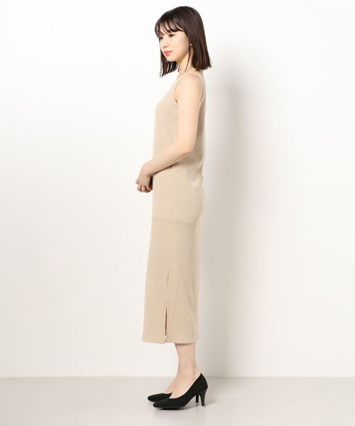 Three Four Time（ｽﾘｰﾌｫｰﾀｲﾑ）の「前後着用2WAYノースリーブワンピース（ワンピース・レディース・ベージュ/グリーン/ブラック・FREE）」の6枚目の写真