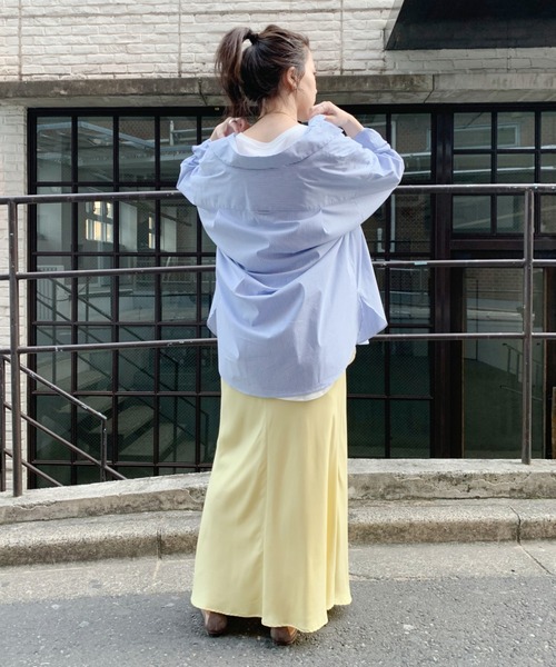 SHENERY(シーナリー)の「ストライプBIGシャツ(シャツ/ブラウス・レディース・ブルー/マルチ・FREE)」の22枚目の写真