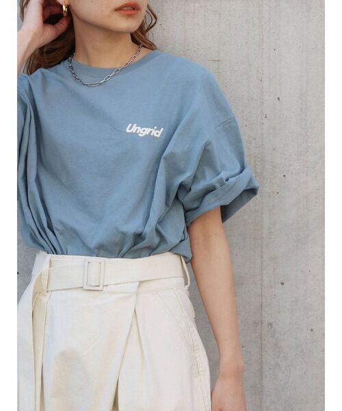 Ungrid（アングリッド）の「【10周年限定】UngridバッグロゴデザインTee（Tシャツ/カットソー・レディース・チャコールグレー/ブルー/オフホワイト・FREE）」の12枚目の写真