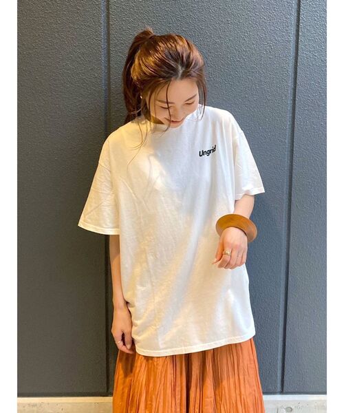 Ungrid（アングリッド）の「【10周年限定】UngridバッグロゴデザインTee（Tシャツ/カットソー・レディース・チャコールグレー/ブルー/オフホワイト・FREE）」の20枚目の写真