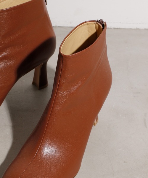 JANESMITH（ジェーンスミス）の「JANESMITH ジェーンスミス / ROUND TOE SHORT BOOTS ラウンドトゥレザーショートブーツ / 21WSHO-#936L（ブーツ・レディース・キャメル/ブラック・35.5/36/36.5/37/37.5/38）」の6枚目の写真