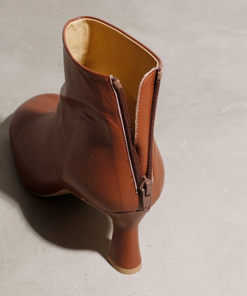 JANESMITH（ジェーンスミス）の「JANESMITH ジェーンスミス / ROUND TOE SHORT BOOTS ラウンドトゥレザーショートブーツ / 21WSHO-#936L（ブーツ・レディース・キャメル/ブラック・35.5/36/36.5/37/37.5/38）」の9枚目の写真