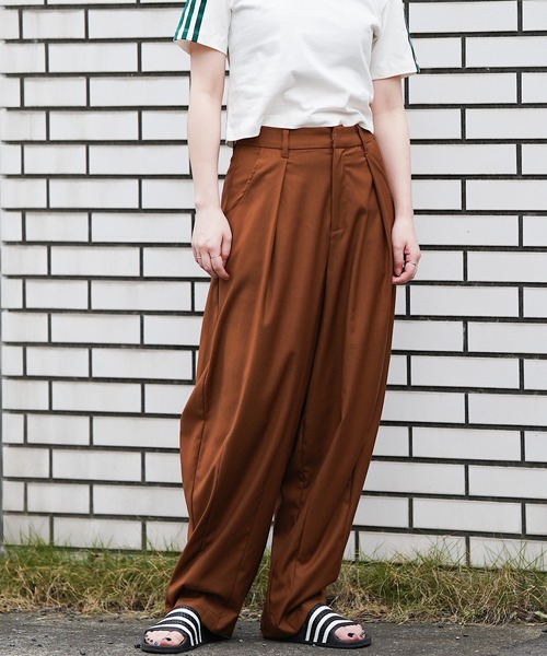 nimiru(ニミル)の「きれいめワイドパンツ(その他パンツ・レディース・ブラック/ブラウン/グレー・M/L)」の13枚目の写真