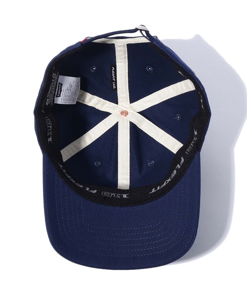 Levi's（リーバイス）の「VINTAGE MODERN FLEXFIT CA（キャップ・メンズ・ブルー・OS）」の4枚目の写真
