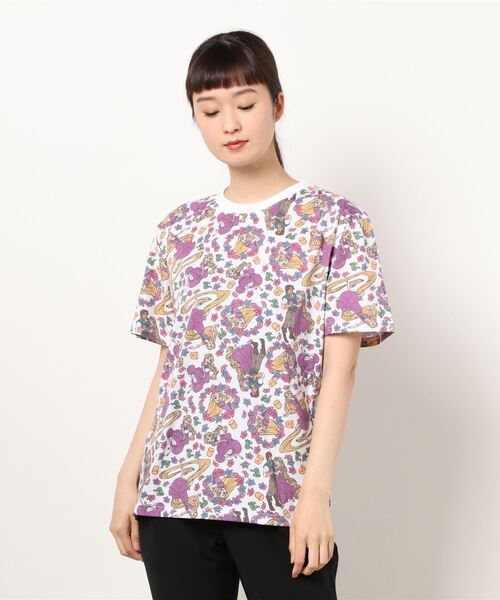 セール Disney ディズニープリンセス 総柄プリントｔシャツ Tシャツ カットソー Disney ディズニー のファッション通販 Zozotown