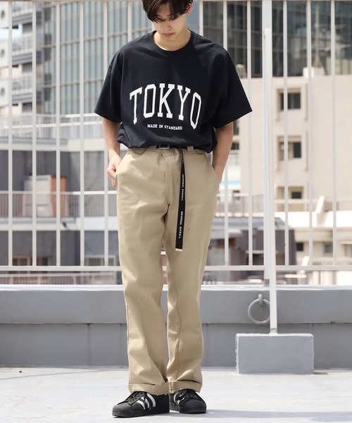 made in standard （メイドインスタンダード）の「MADE IN STANDARD/メイドインスタンダード TOKYO カレッジロゴTシャツ（Tシャツ/カットソー・メンズ・ベージュ/ブラック/グレー/ホワイト・M/L/XL）」の17枚目の写真