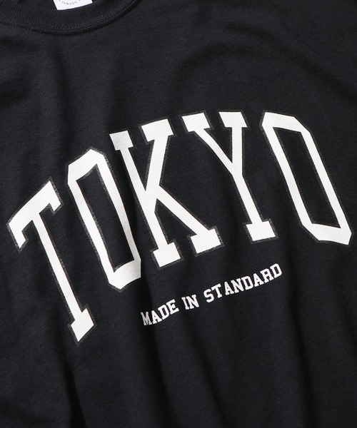 made in standard （メイドインスタンダード）の「MADE IN STANDARD/メイドインスタンダード TOKYO カレッジロゴTシャツ（Tシャツ/カットソー・メンズ・ベージュ/ブラック/グレー/ホワイト・M/L/XL）」の8枚目の写真
