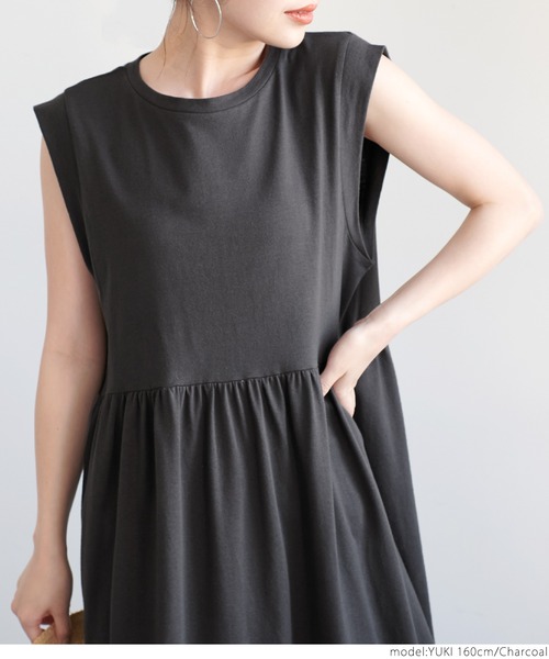 coca(coca)(コカ)の「ノースリーブカットワンピース(ワンピース・レディース・チャコールグレー/ベージュ・ONE SIZE)」の14枚目の写真