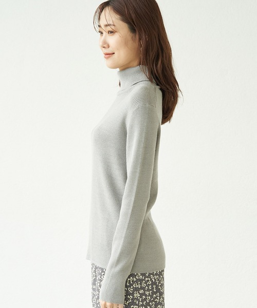 ROPE' PICNIC(ロペピクニック)の「【アンチピリング】リブタートルニットプルオーバー(ニット/セーター・レディース・ブラック/グレー/オフホワイト/ピンク系その他・38/40)」の6枚目の写真