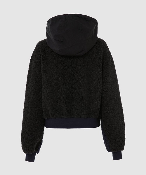 JW Anderson（ジェイダブリューアンダーソン）の「JWA PULLER CROPPED HOODIE（パーカー・レディース・オフホワイト/ネイビー・S）」の6枚目の写真