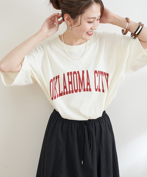 CIAOPANIC TYPY（チャオパニックティピー）の「【ZOZOTOWN限定】 OKLAHOMACITYカレッジロゴユニセックスTee（Tシャツ/カットソー・メンズ・ネイビー/ホワイト系その他/チャコールグレー/ベージュ系その他・L/M/XL）」の5枚目の写真