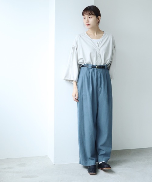 cardo fabrica（カルドファブリカ）の「◇クリアスピン製品染め ワイドスリーブ ショートカーディガン（カーディガン/ボレロ・レディース・グレー/チャコールグレー/パープル・FREE）」の5枚目の写真