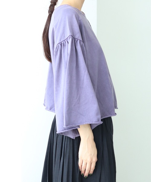 cardo fabrica（カルドファブリカ）の「◇クリアスピン製品染め ワイドスリーブ ショートカーディガン（カーディガン/ボレロ・レディース・グレー/チャコールグレー/パープル・FREE）」の7枚目の写真