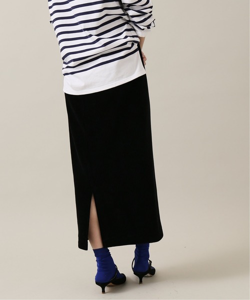 IENA（イエナ）の「コーデュロイジャージスカート◆（スカート・レディース・ネイビー/ブラック・34/40/38/36）」の18枚目の写真