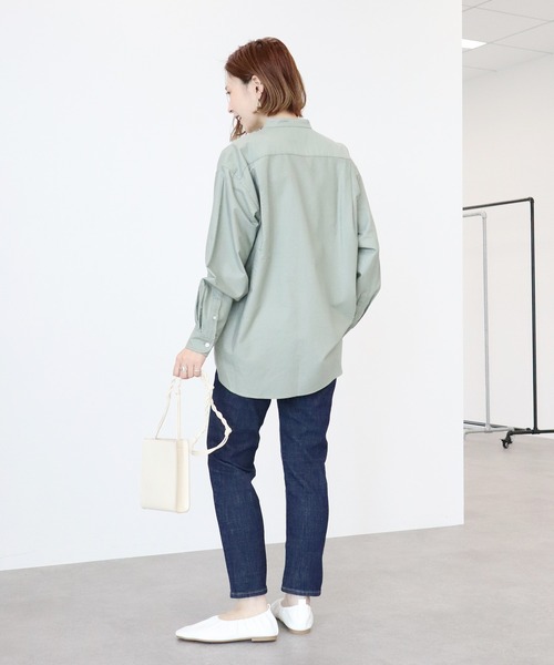 AMERICAN HOLIC（アメリカンホリック）の「【WEB限定】綿オックスシャツ（シャツ/ブラウス・レディース・グレー/オフホワイト/カーキ/サックスブルー/ピンクベージュ・M/L）」の9枚目の写真