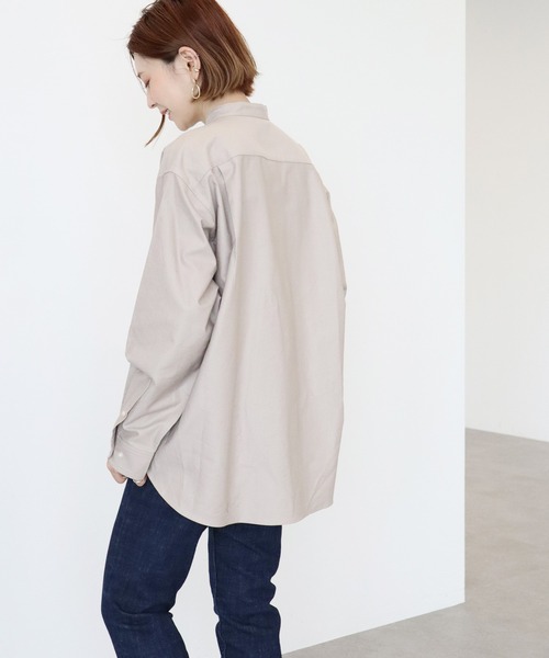AMERICAN HOLIC（アメリカンホリック）の「【WEB限定】綿オックスシャツ（シャツ/ブラウス・レディース・グレー/オフホワイト/カーキ/サックスブルー/ピンクベージュ・M/L）」の7枚目の写真