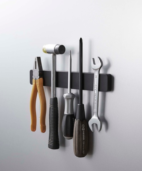 TIMELESS COMFORT（タイムレスコンフォート）の「tower（タワー）マグネット&ウォール包丁ホルダー W25（キッチン収納・レディース・ホワイト/ブラック・ONE SIZE）」の6枚目の写真