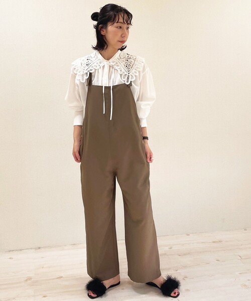 NOLLEY’S(ノーリーズ)の「レースカラー付ロングシャツ(シャツ/ブラウス・レディース・ホワイト/チャコールグレー・38)」の6枚目の写真