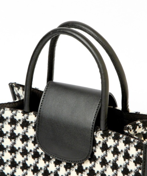 Heather(ヘザー)の「パイピングBOXトート 229086(ハンドバッグ・レディース・ブラック/ハウンドトゥース・ONE SIZE)」の10枚目の写真