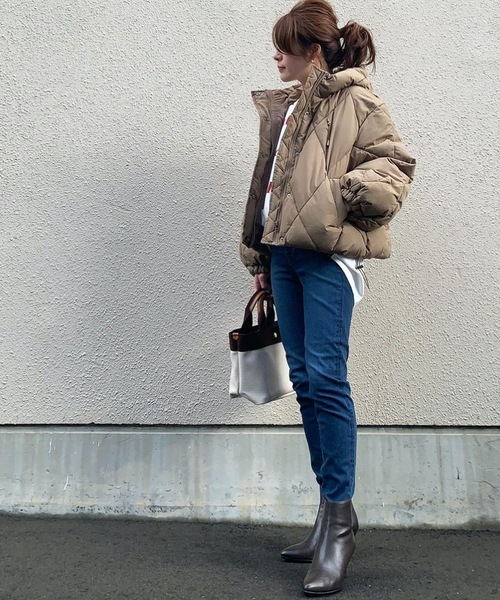 CIENA（シエナ）の「エコダウンダイヤキルティングジャケット（ダウンジャケット/コート・レディース・ブラック/ブルー/アイボリー/ミント/モカ/グレー系その他・FREE）」の5枚目の写真