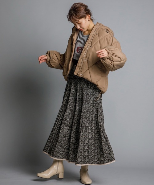 CIENA（シエナ）の「エコダウンダイヤキルティングジャケット（ダウンジャケット/コート・レディース・ブラック/ブルー/アイボリー/ミント/モカ/グレー系その他・FREE）」の17枚目の写真