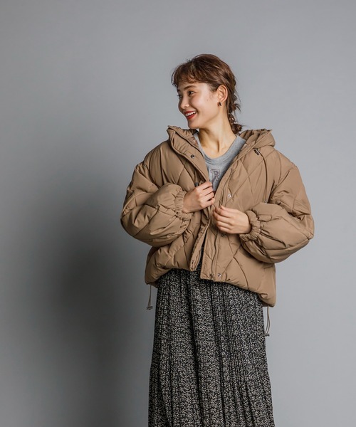 CIENA（シエナ）の「エコダウンダイヤキルティングジャケット（ダウンジャケット/コート・レディース・ブラック/ブルー/アイボリー/ミント/モカ/グレー系その他・FREE）」の14枚目の写真