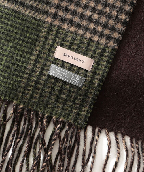 BEAMS LIGHTS(ビームスライツ)の「BEAMS LIGHTS / リバーシブル チェック マフラー(マフラー・メンズ・ブルー/グレー/グリーン・ONE SIZE)」の12枚目の写真