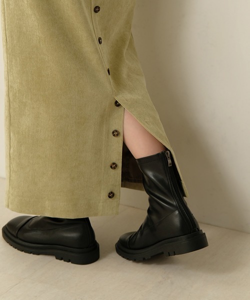 Bab（バブ）の「【WEB限定】トラックソールショートブーツ（ブーツ・レディース・ブラック/オフホワイト・23.5cm/24.5cm/23.0cm/24.0cm/22.5cm）」の8枚目の写真