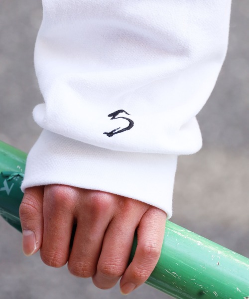 ROOPTOKYO（ループトウキョウ）の「【ROOPTOKYOオリジナル】出会って5秒でバトル 天翔優利プリント 刺繍 スウェットトレーナー アニメプリント 裏起毛 優利（スウェット・メンズ・ホワイト/ピンク/ブラック・M/L/XXL/XL）」の14枚目の写真