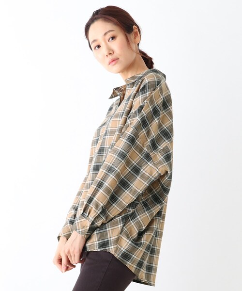 SHOO・LA・RUE（シューラルー）の「◆スキッパードルマンシャツ（シャツ/ブラウス・レディース・ブラウン系2/ベージュ系1/ワイン系3/ネイビー系1・00）」の3枚目の写真