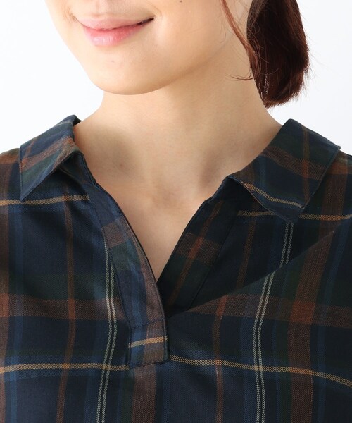 SHOO・LA・RUE（シューラルー）の「◆スキッパードルマンシャツ（シャツ/ブラウス・レディース・ブラウン系2/ベージュ系1/ワイン系3/ネイビー系1・00）」の8枚目の写真