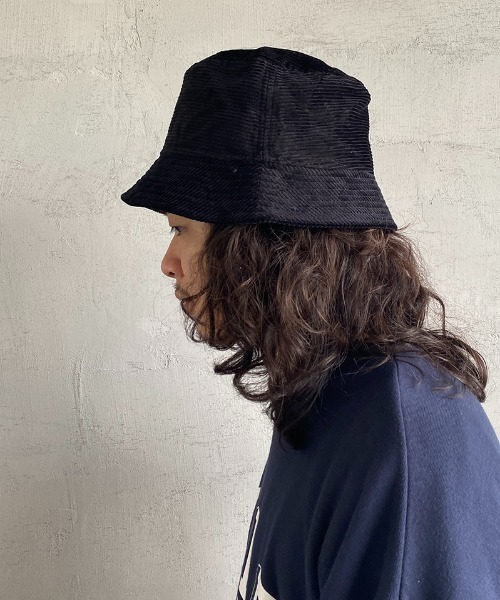 Carhartt WIP（カーハートダブリューアイピー）の「[carhartt WIP/カーハートダブリューアイピー] コーデュロイバケットハット（ハット・メンズ・ブラック・M/L）」の3枚目の写真