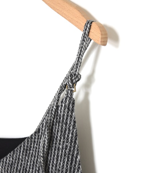 Alley by w closet（アリーバイダブルクローゼット）の「【Alley】起毛ストライプキャミワンピース（ワンピース・レディース・グレー・FREE）」の4枚目の写真