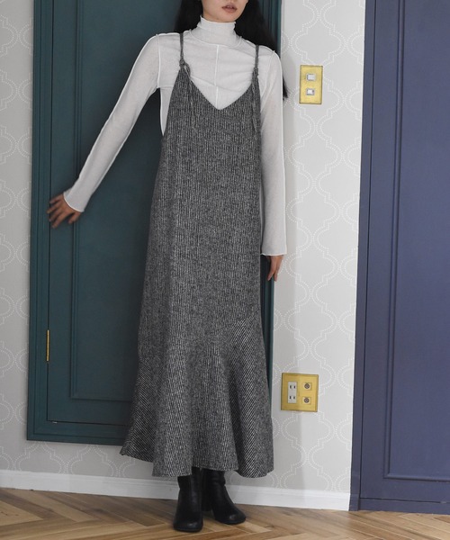 Alley by w closet（アリーバイダブルクローゼット）の「【Alley】起毛ストライプキャミワンピース（ワンピース・レディース・グレー・FREE）」の9枚目の写真