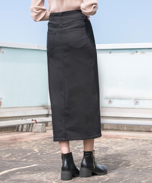 Newlyme(ニューリーミー)の「フロントジップストレッチタイトスカート(スカート・レディース・ブラック・SMALL/MEDIUM/LARGE/X-LARGE/XX-LARGE/X-SMALL)」の5枚目の写真