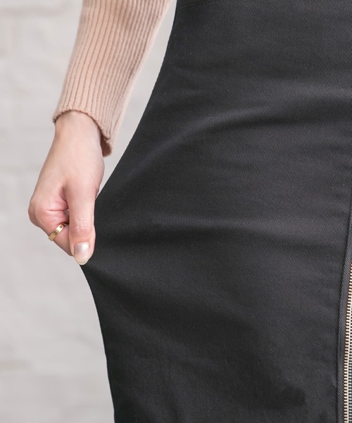 Newlyme(ニューリーミー)の「フロントジップストレッチタイトスカート(スカート・レディース・ブラック・SMALL/MEDIUM/LARGE/X-LARGE/XX-LARGE/X-SMALL)」の13枚目の写真