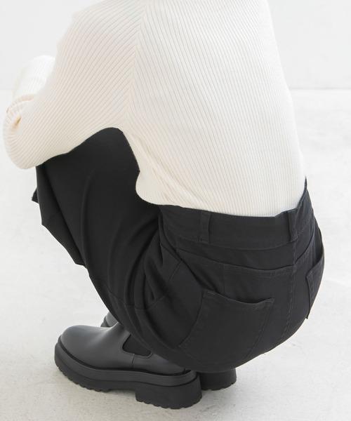 Newlyme(ニューリーミー)の「フロントジップストレッチタイトスカート(スカート・レディース・ブラック・SMALL/MEDIUM/LARGE/X-LARGE/XX-LARGE/X-SMALL)」の15枚目の写真