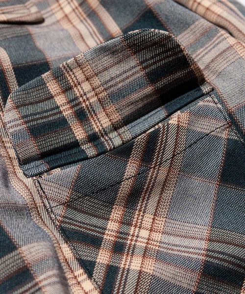 glamb（グラム）の「Double Pocket Check SH / ダブルポケットチェックシャツ（シャツ/ブラウス・メンズ・ブラック/グリーン/イエロー・L/M/S）」の6枚目の写真