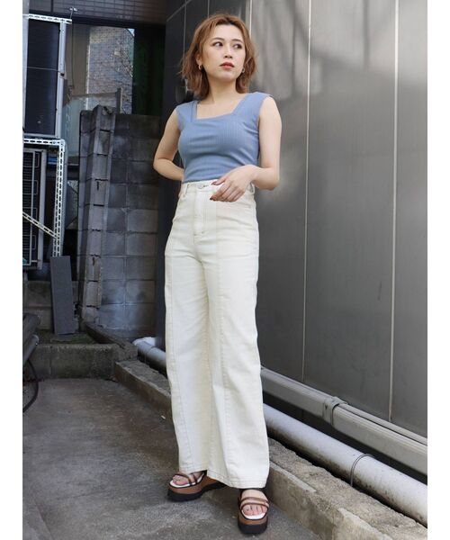 MURUA（ムルーア）の「MIXパターンストレートパンツ【セットアップ着用可能】（デニムパンツ・レディース・アイボリー/グレー・1/2）」の10枚目の写真
