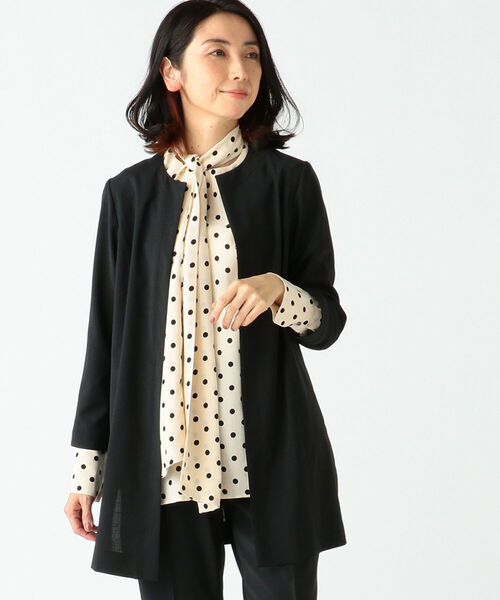 EFFE BEAMS（エッフェビームス）の「M・fil×EFFE BEAMS / 梳毛 ロングジャケット（ノーカラージャケット・レディース・ブラック/ネイビー・36/38）」の2枚目の写真