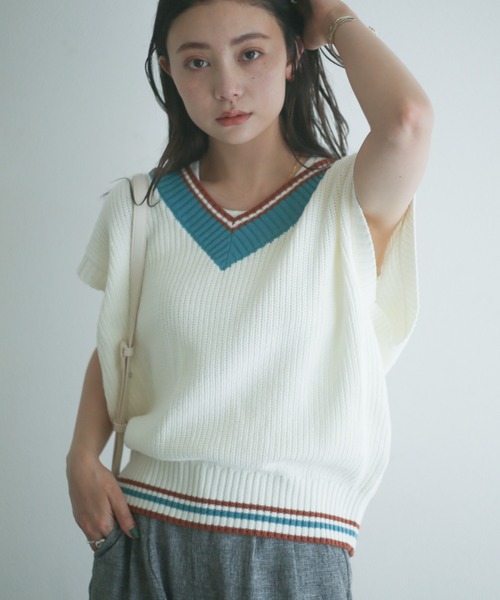 spoon store(スプーンストア)の「チルデンニットベスト(ベスト・レディース・グリーン/アイボリー・フリー)」の2枚目の写真