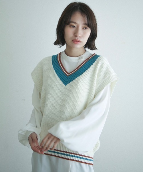 spoon store(スプーンストア)の「チルデンニットベスト(ベスト・レディース・グリーン/アイボリー・フリー)」の3枚目の写真