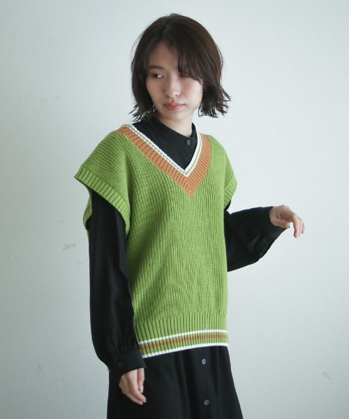 spoon store(スプーンストア)の「チルデンニットベスト(ベスト・レディース・グリーン/アイボリー・フリー)」の15枚目の写真