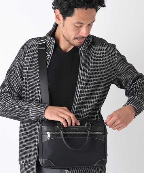 MEN'S BIGI(メンズビギ)の「<SONNE×MENS BIGI>ナイロンミニショルダー(ショルダーバッグ・メンズ・ブラック/ネイビー・FREE)」の8枚目の写真