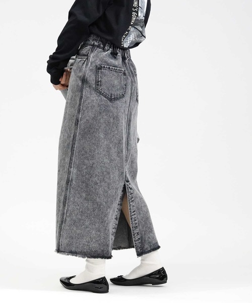 HONEYSUCKLE ROSE（ハニーサックルローズ）の「【HONEYSUCKLE ROSE】デニムセミフレアスカート（デニムスカート・レディース・ブラック・L/M）」の5枚目の写真