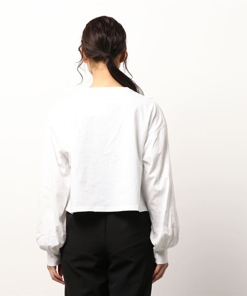 ANAP(アナップ)の「シンプル刺繍クロップドトップスカットソー(Tシャツ/カットソー・レディース・ベージュ/スミクロ/オフホワイト・FREE)」の5枚目の写真